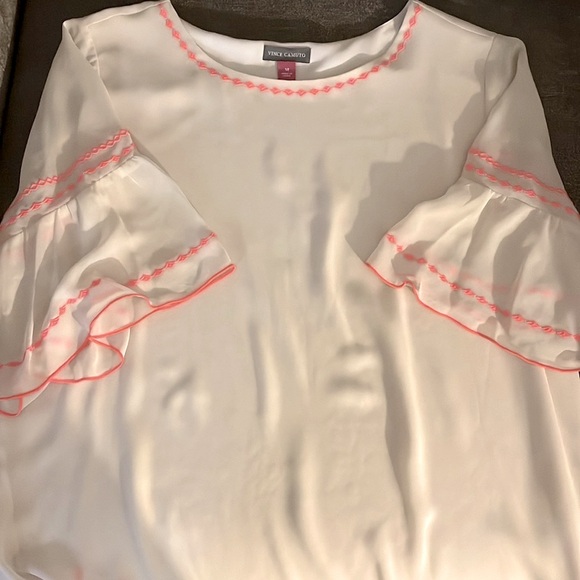 Beautiful taupe sheer blouse, new w/o tags! $22 - Picture 4 of 13